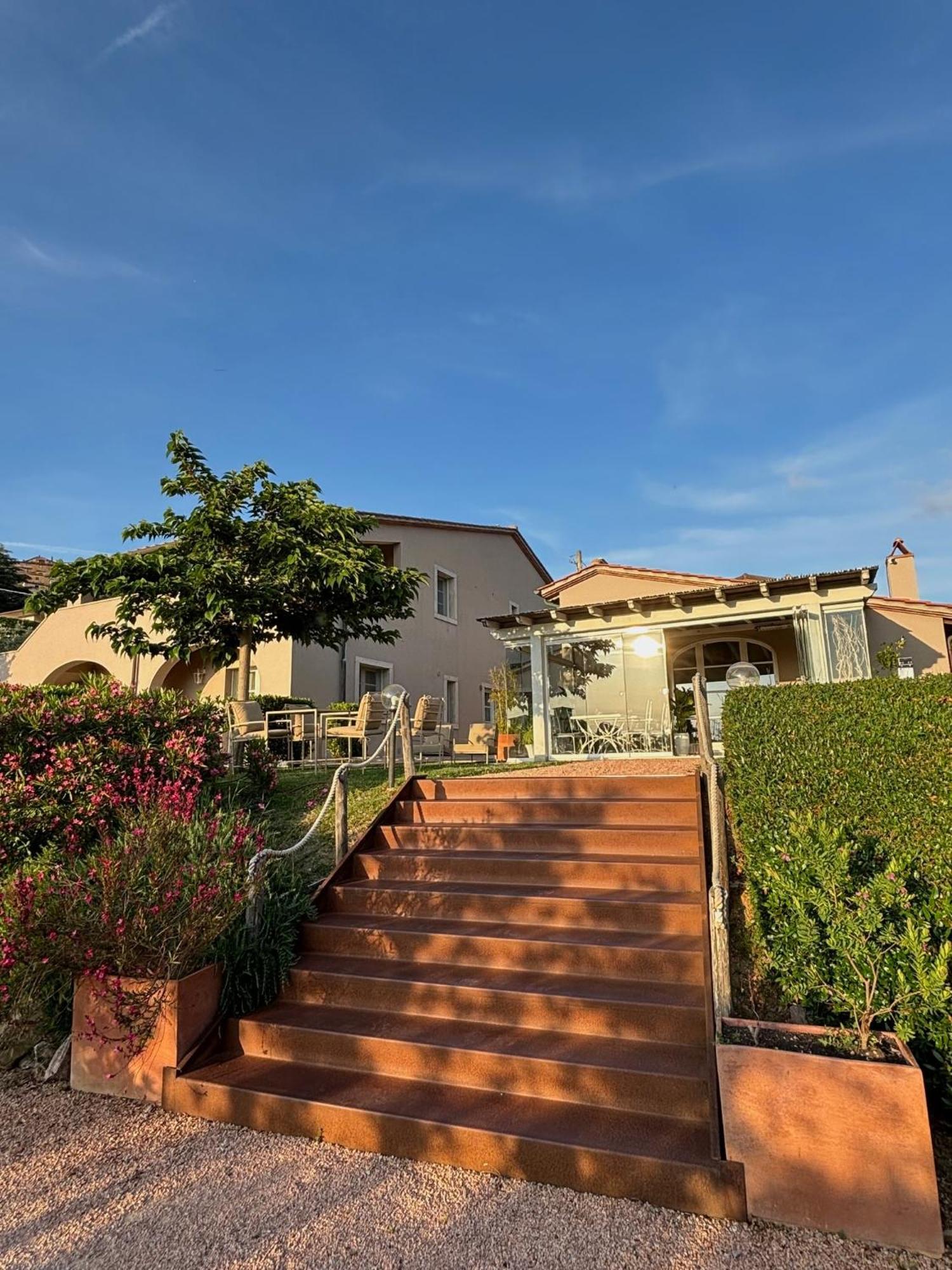 カスタニェート・カルドゥッチ Relais Dei Molini Bed & Breakfast エクステリア 写真