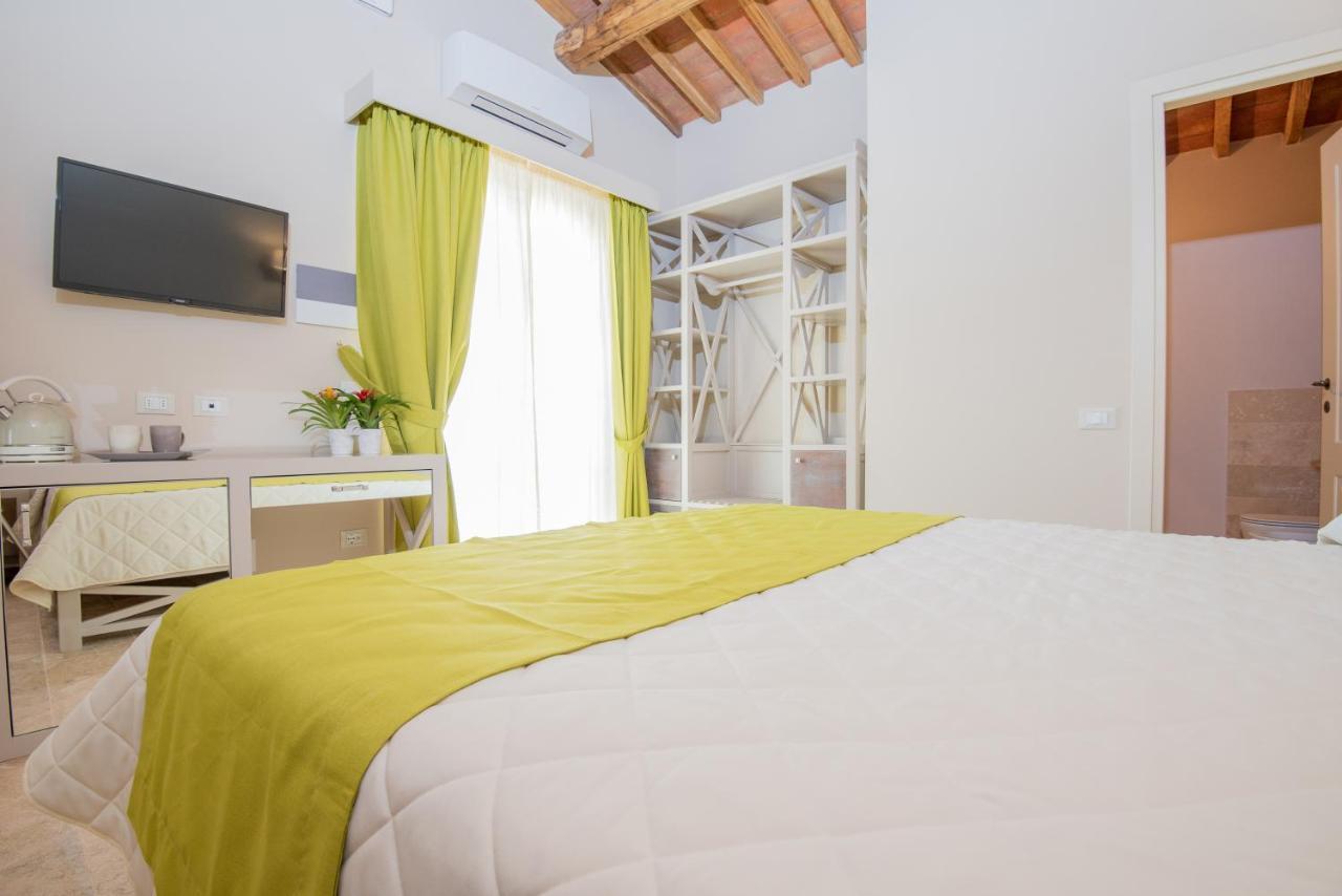 カスタニェート・カルドゥッチ Relais Dei Molini Bed & Breakfast エクステリア 写真