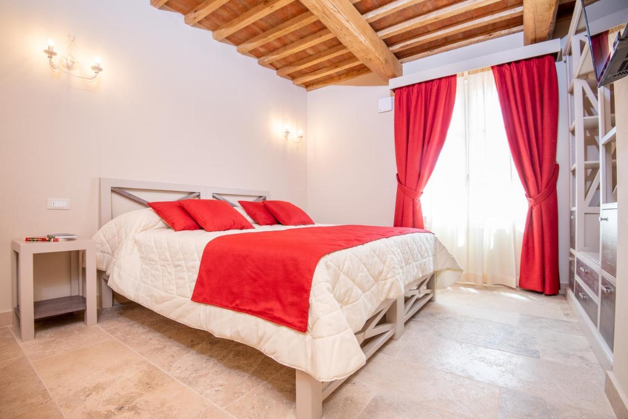 カスタニェート・カルドゥッチ Relais Dei Molini Bed & Breakfast エクステリア 写真