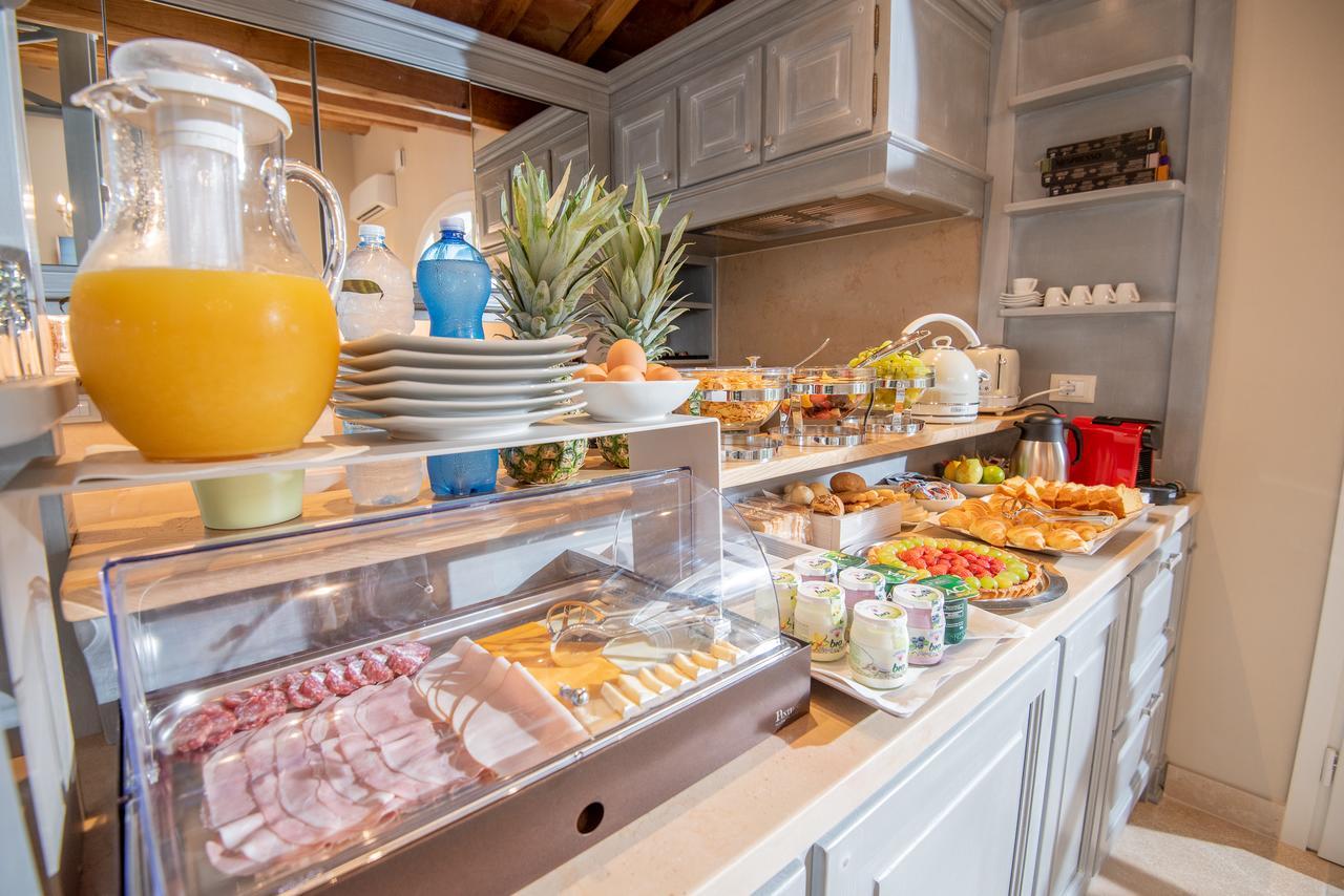 カスタニェート・カルドゥッチ Relais Dei Molini Bed & Breakfast エクステリア 写真