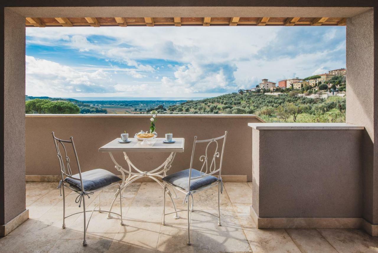 カスタニェート・カルドゥッチ Relais Dei Molini Bed & Breakfast エクステリア 写真